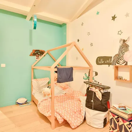 Comfortable Near La Defense 3* 쀼또