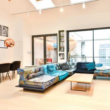 호텔 Comfortable Near La Defense 3*